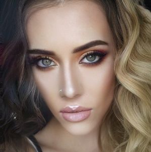 Meet your Posher, Summer